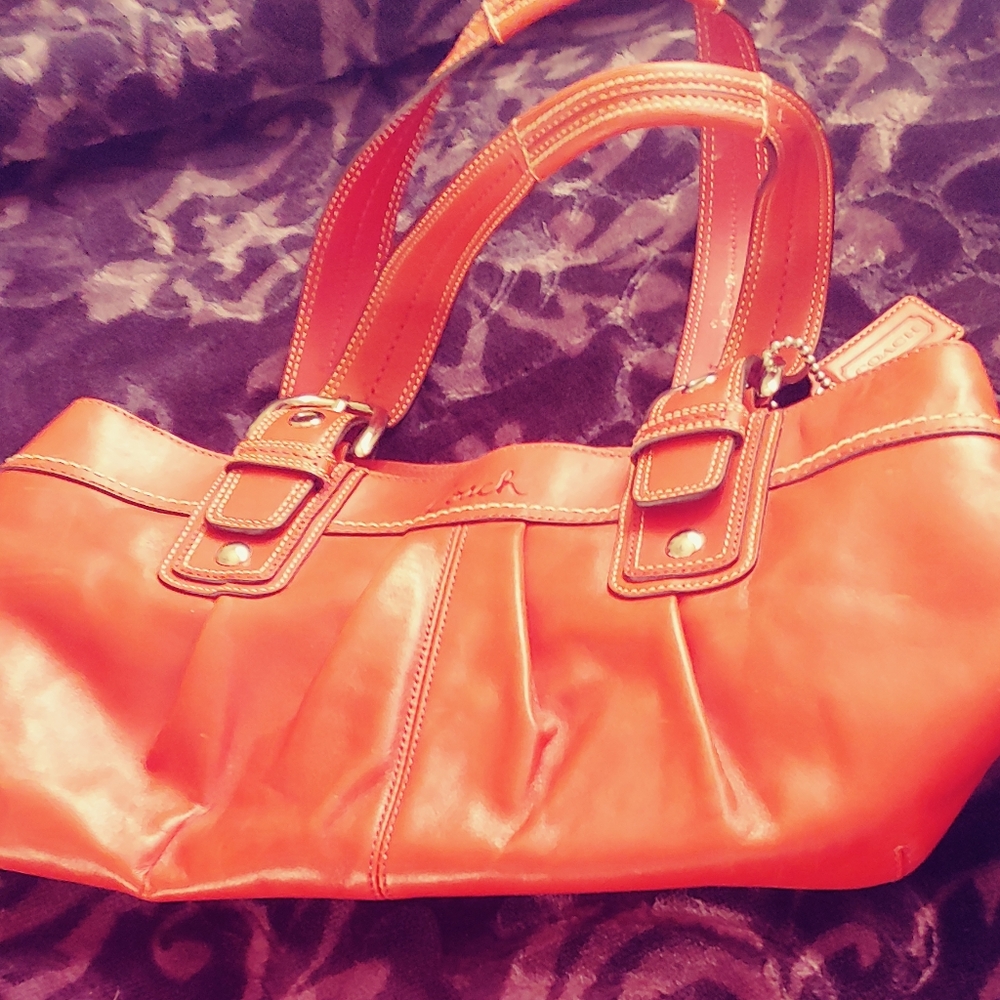 COACH CORAL SATCHEL